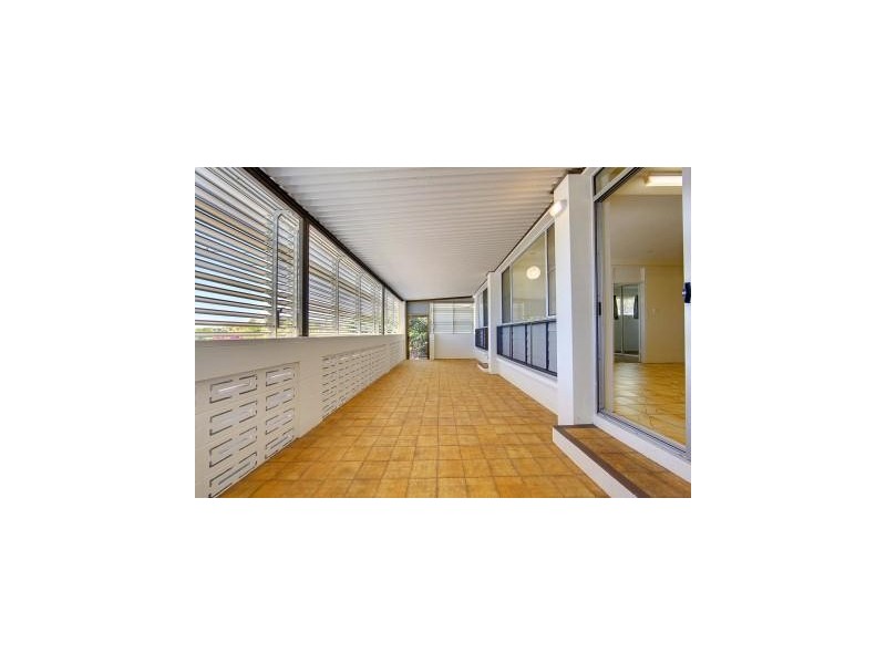 1/322 Stanley Street, North Ward QLD 4810