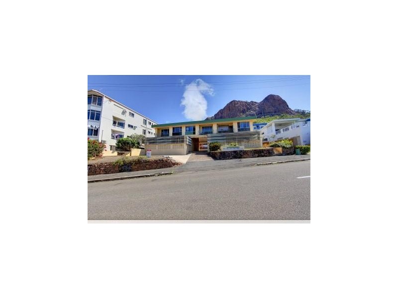 1/322 Stanley Street, North Ward QLD 4810