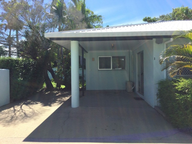 1/47 Ahearne Street, Hermit Park QLD 4812