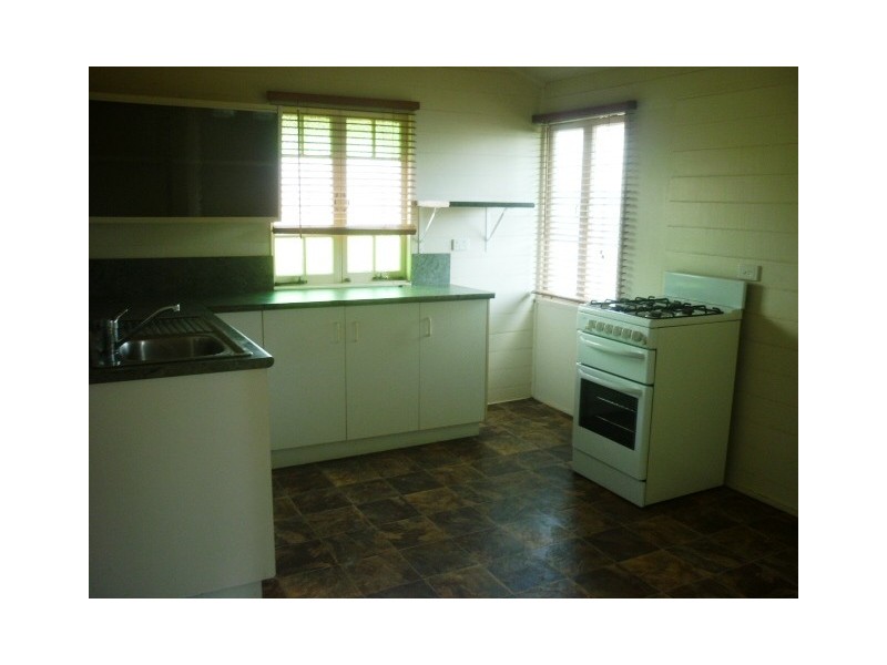 5 Ethel Street, Hyde Park QLD 4812