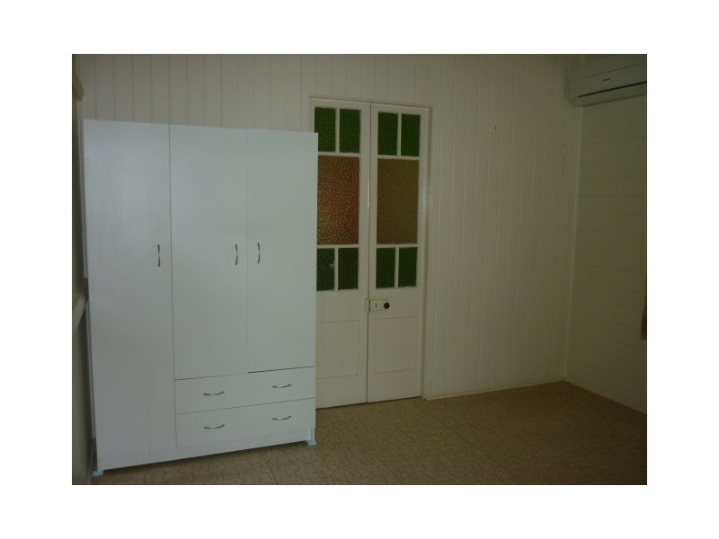 5 Ethel Street, Hyde Park QLD 4812