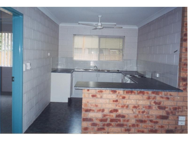 31 Flower Street, Railway Estate QLD 4810