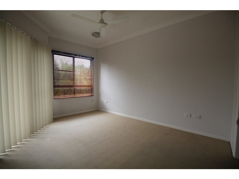 4/22 The Strand, North Ward QLD 4810
