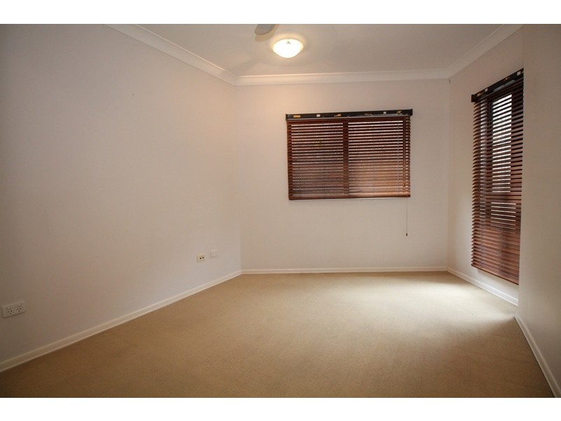 4/22 The Strand, North Ward QLD 4810