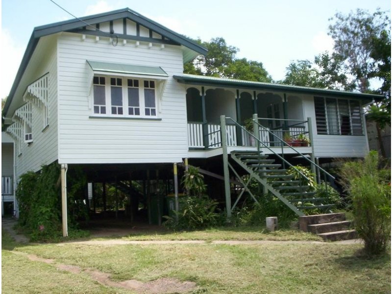 1/13 Garrick Street, West End QLD 4810