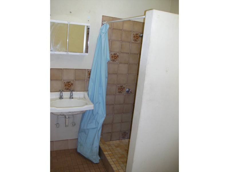 4/3 Warburton Street, North Ward QLD 4810