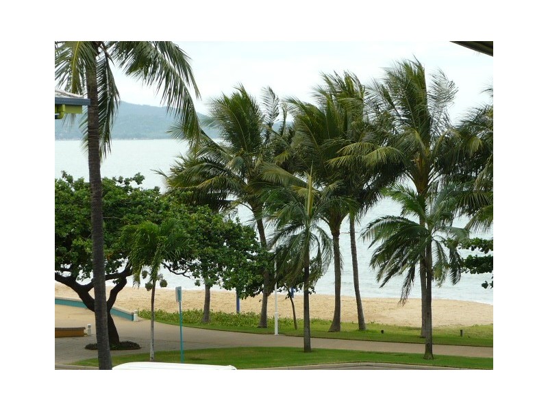 10/109 The Strand, North Ward QLD 4810