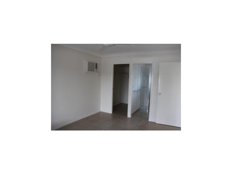 29 Currawinya Court, Bushland Beach QLD 4818