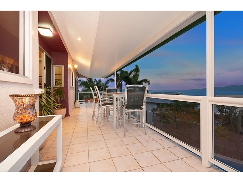 4 Edinburgh Court, Castle Hill QLD 4810