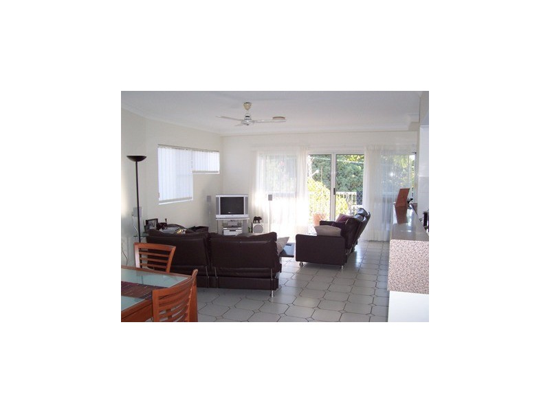 3/8 Paxton Street, North Ward QLD 4810