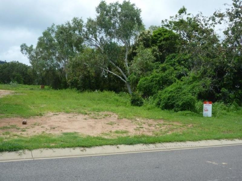 6 Pirie Street, Horseshoe Bay QLD 4819