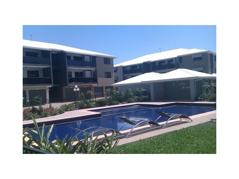 39/319 Angus Smith Drive, Douglas QLD 4814