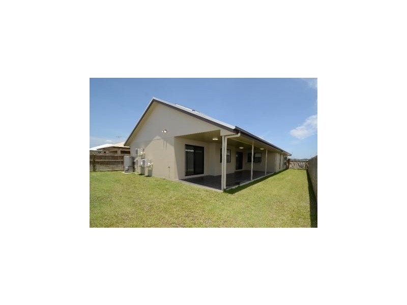 11 Rowley Place, Burdell QLD 4818