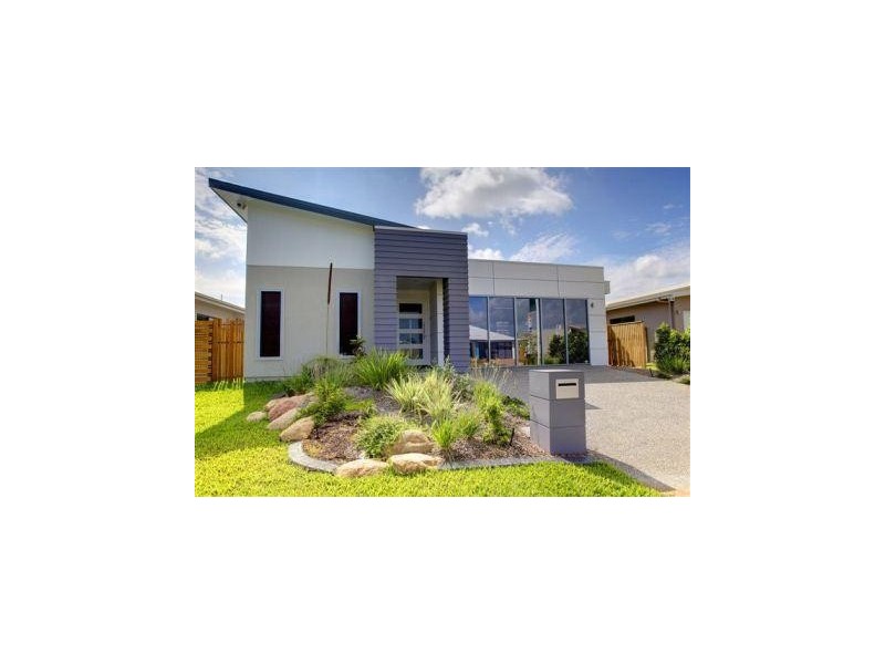 13 Balladonia Avenue ‘SANCTUM’, Mount Low QLD 4818