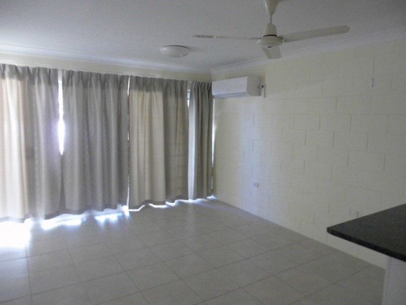 Unit 2/11 Narangi St, Heatley QLD 4814