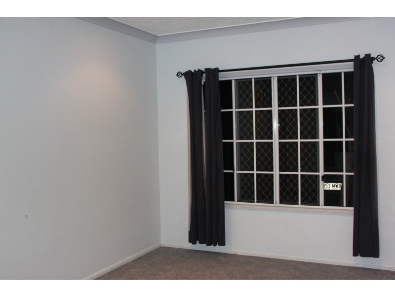 8 Eaton Circle, Kirwan QLD 4817