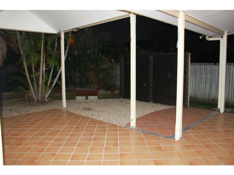 8 Eaton Circle, Kirwan QLD 4817