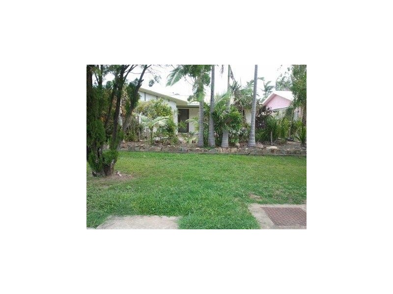 17 Chantilly Court, Rasmussen QLD 4815