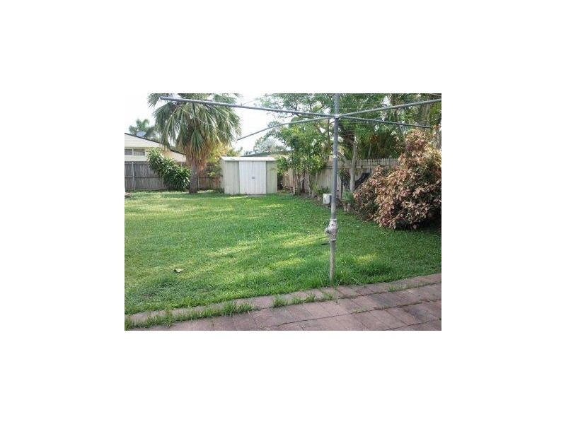 17 Chantilly Court, Rasmussen QLD 4815