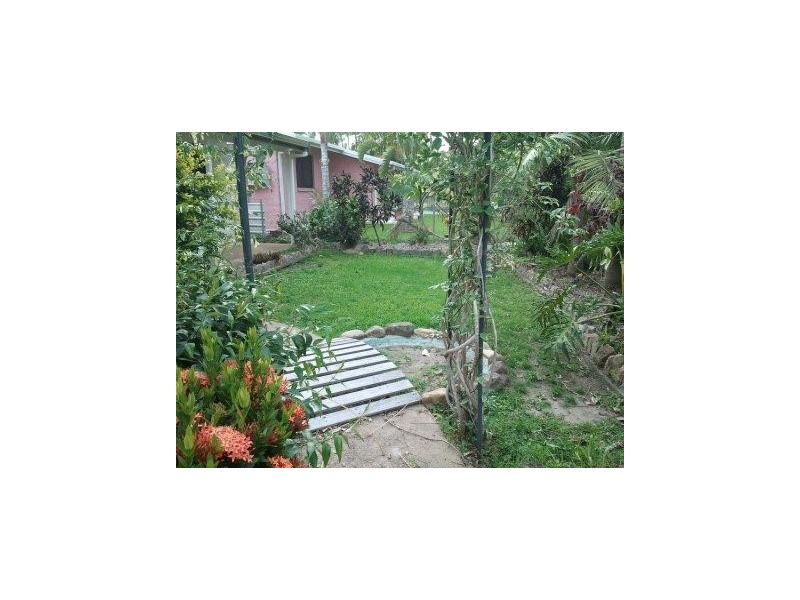 17 Chantilly Court, Rasmussen QLD 4815