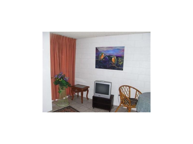 Unit 1/48 “The Terraces” Bundock St, Belgian Gardens QLD 4810