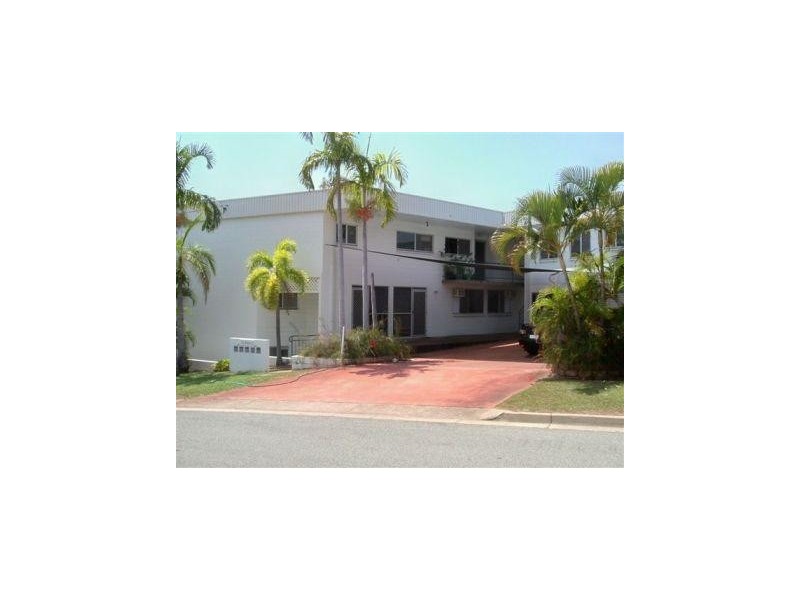 Unit 1/48 “The Terraces” Bundock St, Belgian Gardens QLD 4810