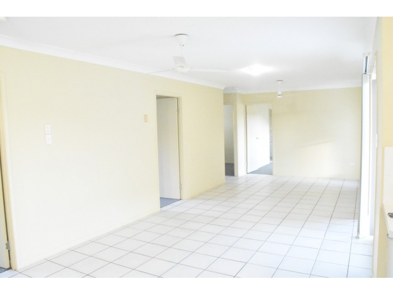 27 Elphinstone Drive, Kirwan QLD 4817