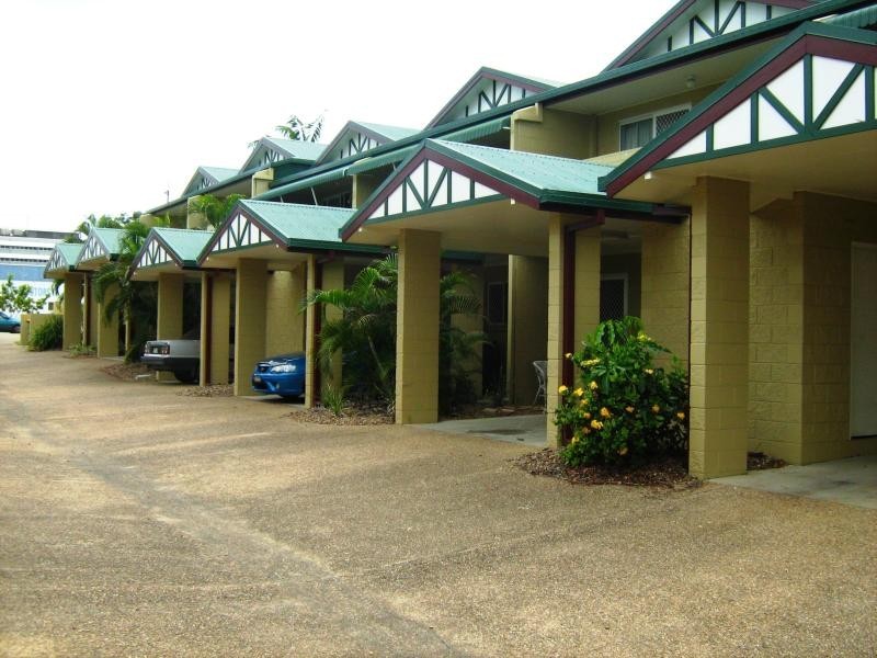 17/7-13 McIlwraith St, South Townsville QLD 4810