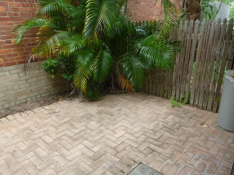 17/7-13 McIlwraith St, South Townsville QLD 4810