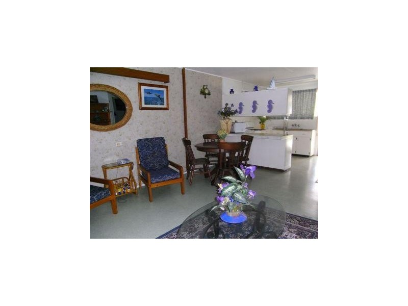 Unit 3/29 Bundock St “Dolphins”, Belgian Gardens QLD 4810