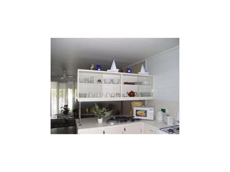 Unit 3/29 Bundock St “Dolphins”, Belgian Gardens QLD 4810