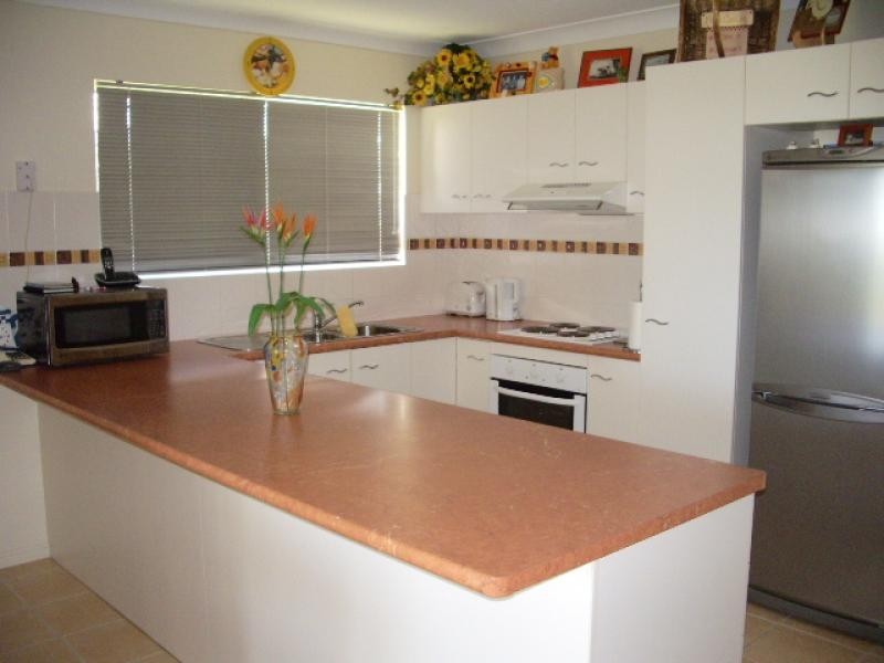 34 Hilton Way, Mount Louisa QLD 4814