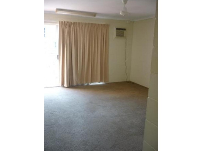 2/5 Windsor Street, Hermit Park QLD 4812