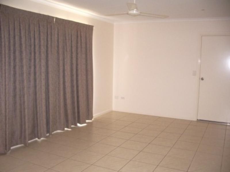 16 Simonsen Court, Kelso QLD 4815