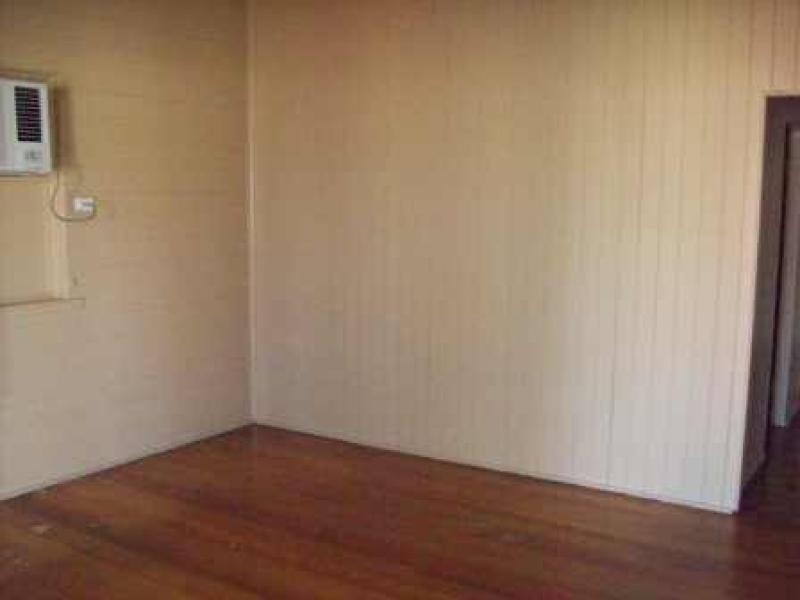 Hermit Park QLD 4812