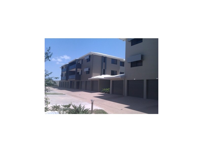 24/319 Angus Smith Drive, Douglas QLD 4814