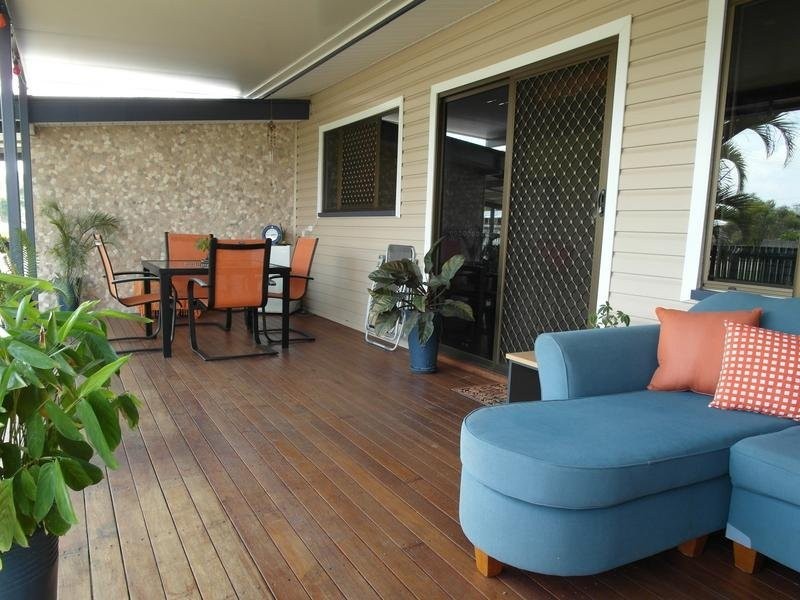 112 MOONEY STREET, Gulliver QLD 4812