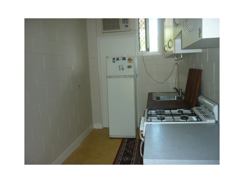 4/133 Eyre Street, North Ward QLD 4810