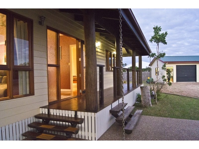 14 Shoalmarra, Mount Low QLD 4818