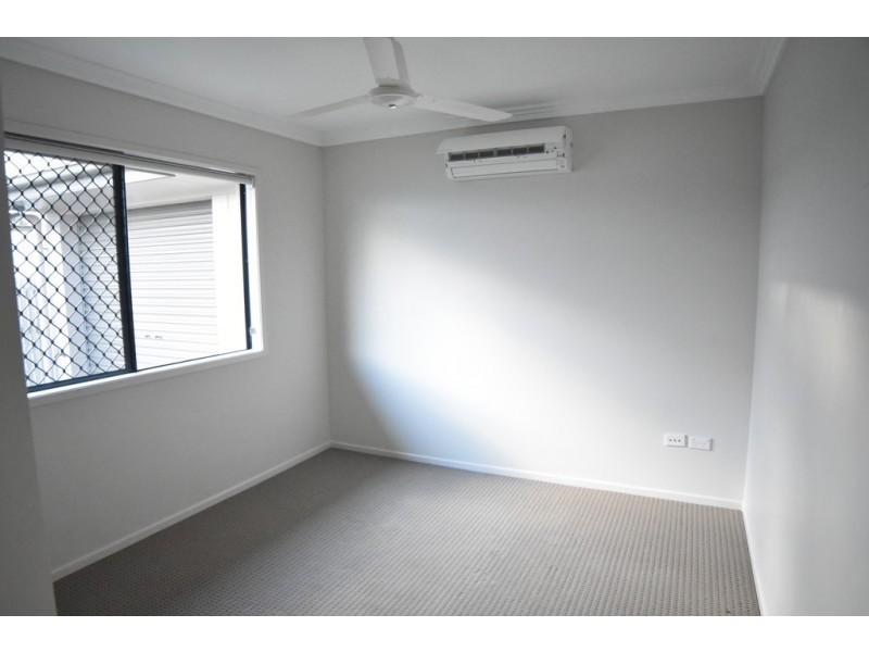 9 Ellenor Street, Mount Low QLD 4818