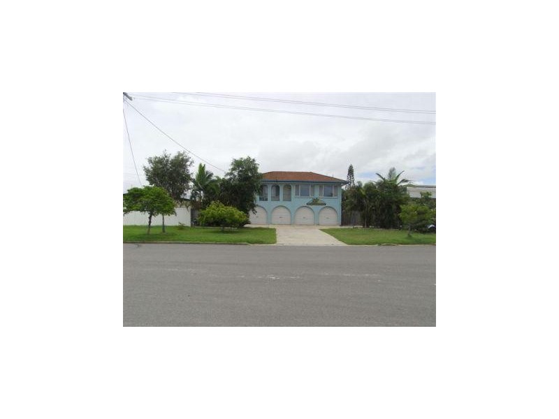 2/73 Punari St “The Haciendas”, Currajong QLD 4812