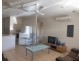 8/37 Hugh Street, West End QLD 4810