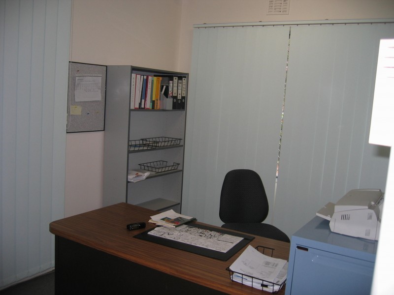 123 Ross River Road, Mundingburra QLD 4812