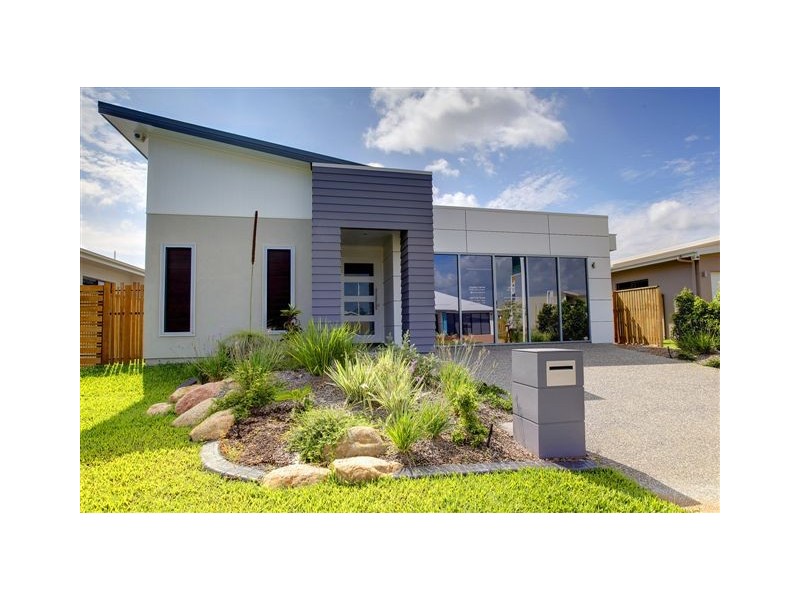 13 Balledonia, Mount Low QLD 4818