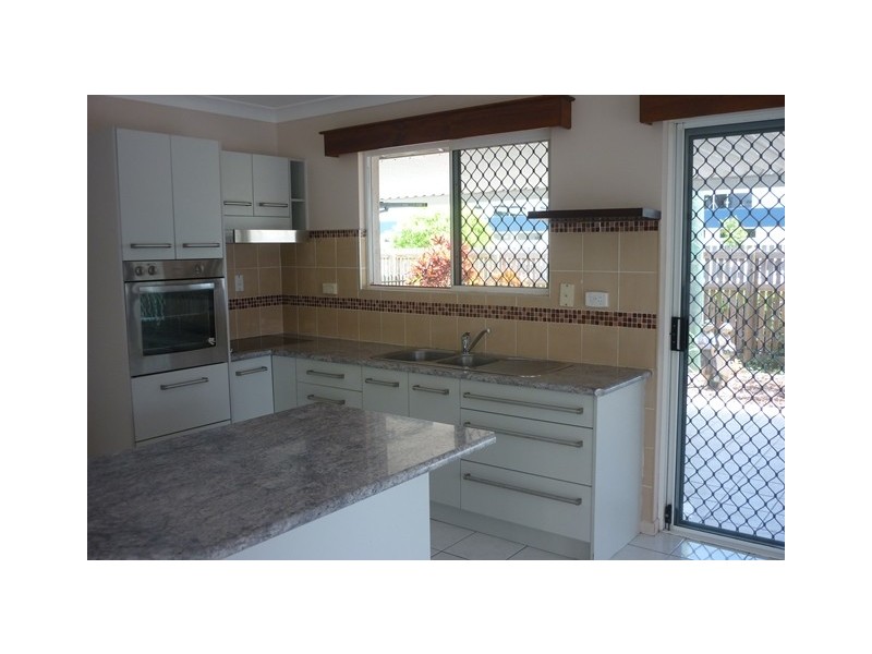 Unit 1/39 Ford Street, Hermit Park QLD 4812