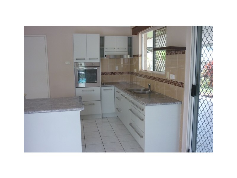 Unit 1/39 Ford Street, Hermit Park QLD 4812