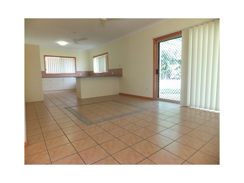 28 GLENDALE DRIVE, Annandale QLD 4814