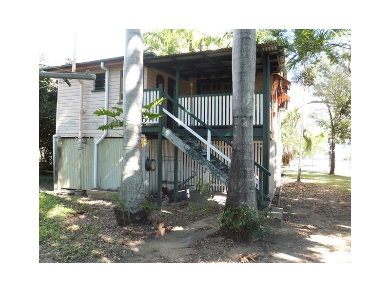 115 TWELFTH AVENUE, Railway Estate QLD 4810