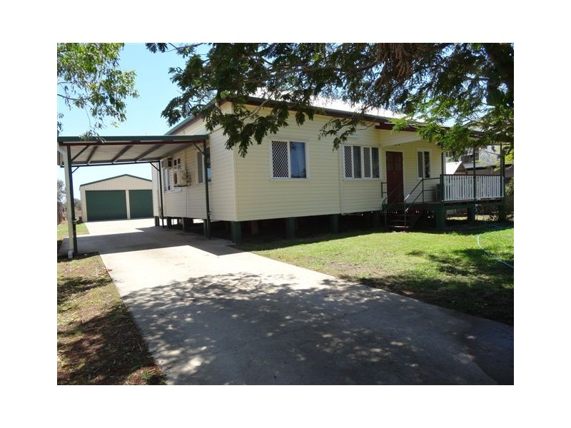 32 Sunderland Street, Garbutt QLD 4814