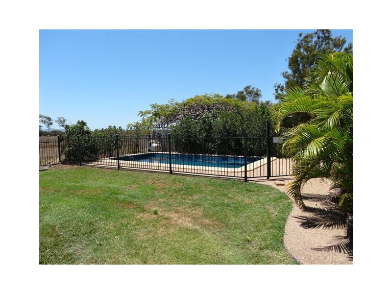 32 Sunderland Street, Garbutt QLD 4814